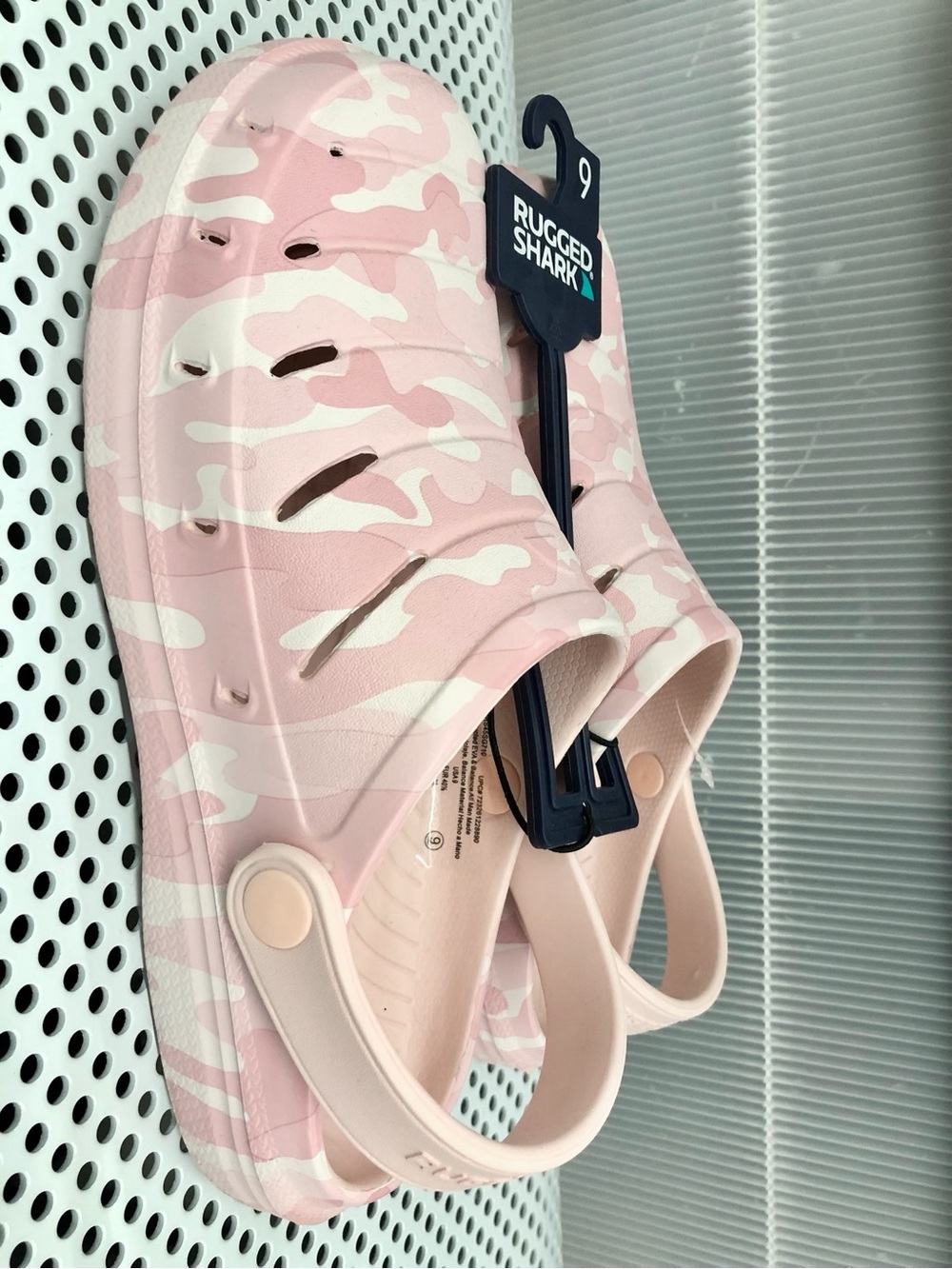 NEW RUGGED SHARK Molded EVA Clogs Size 9 Pink Camo Women’s